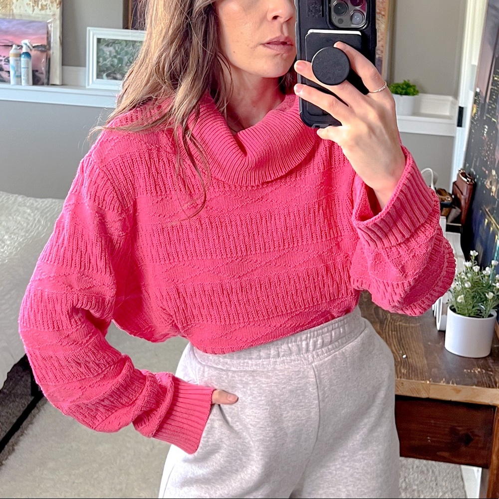 Vintage cowl turtle neck pink Barbie long sleeve chunky knit sweater tunic 8
